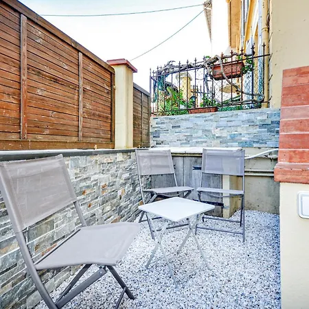 アパート Amazing In *