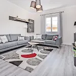 Amazing Apartment In Cannes *